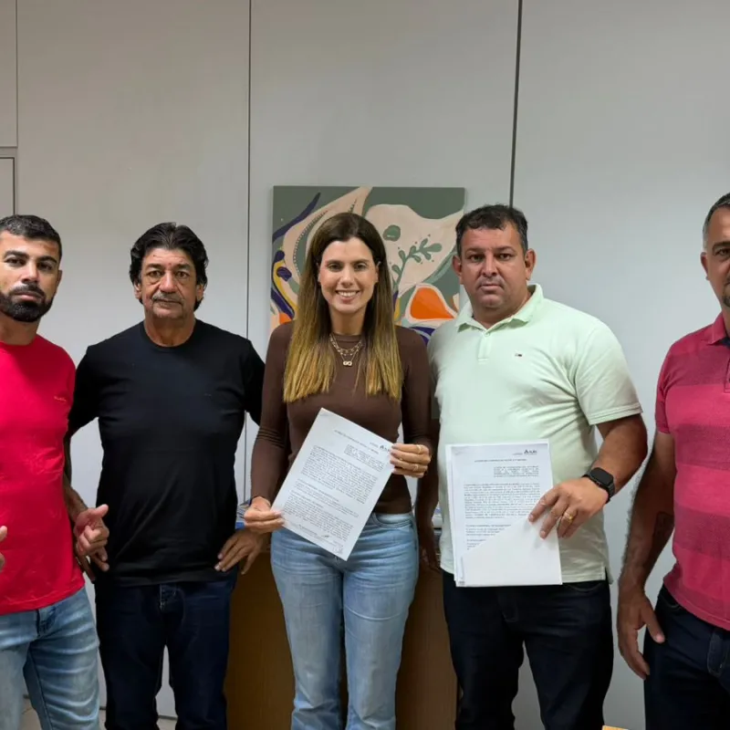 Câmara de Ituaçu firma acordo de cooperação técnica com a ALBA
