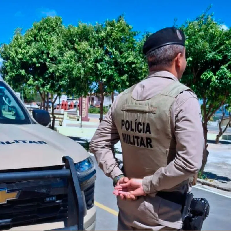 Polícia Militar prende mulher por desacato em Ituaçu