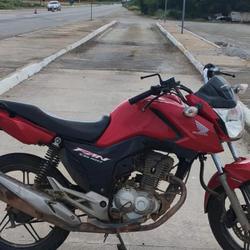 Polícia apreende moto com sinais identificadores adulterados em Ituaçu