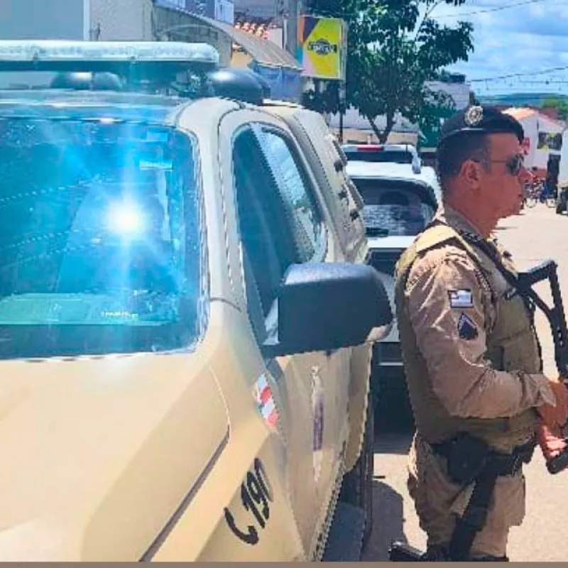 PM AGE RÁPIDO E PRENDE HOMEM EM FLAGRANTE POR LESÃO CORPORAL EM ITUAÇU