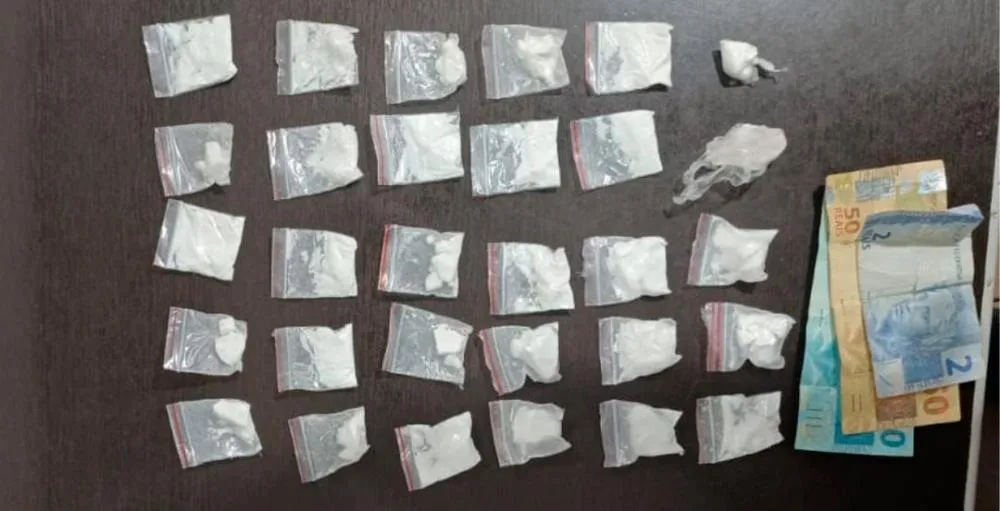 Polícia faz apreensão de droga em Barra da Estiva