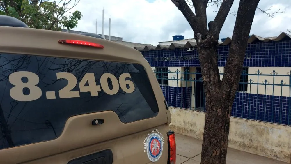 Homem é preso em flagrante por descumprimento de medida protetiva e ameaça em Ituaçu