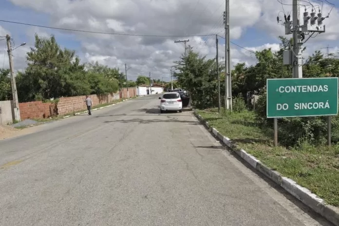 Polícia apreende simulacro possivelmente utilizado em assalto a posto de combustíveis em Contendas do Sincorá 