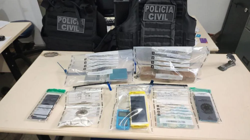 Grande quantidade de droga é apreendida em Brumado durante mandados de buscas da Polícia Civil
