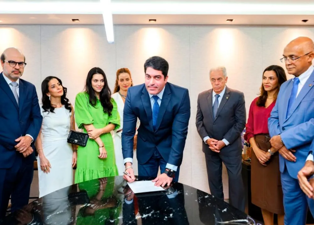 Otto Alencar Filho é empossado como novo conselheiro do Tribunal de Contas do Estado da Bahia