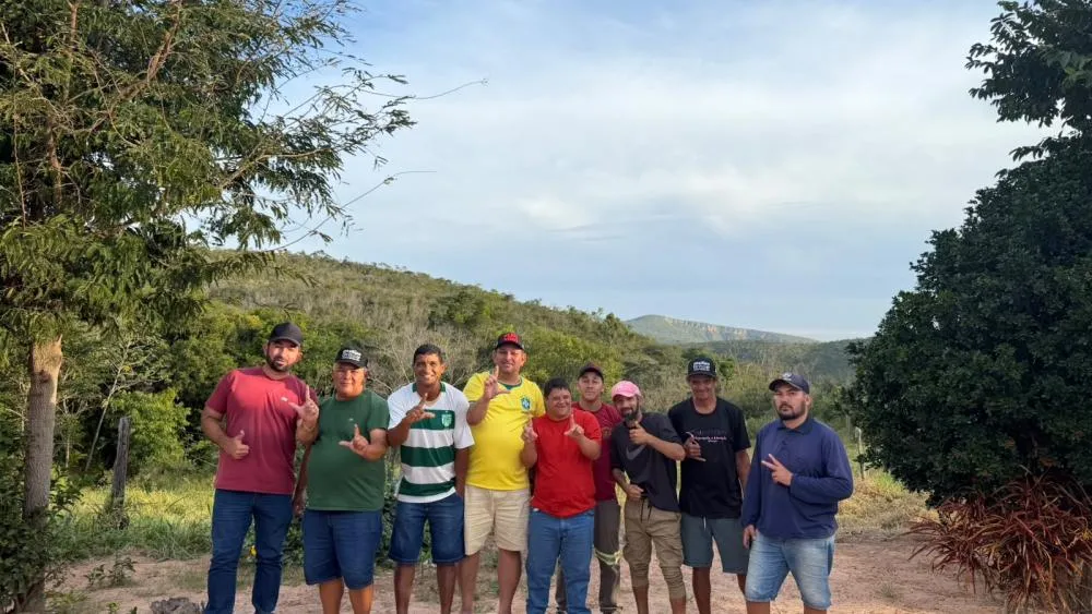 Em companhia de secretário e vice-prefeito, Almir Pessoa visita comunidades e busca recuperação de estradas vicinais